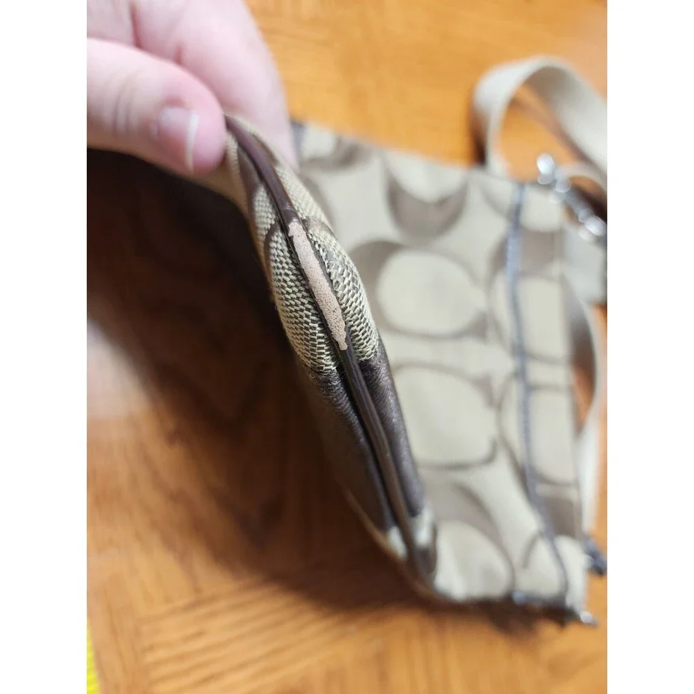 COACH SwingPack Brown Signature Brown Patent Leather Trim